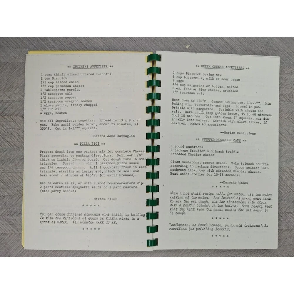 Vintage Cookbook Westinghouse Specialty Metals Girls Réunion 1980